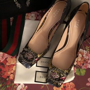 Gucci Dionysus Pumps (NEW)
11 | 41 Italy